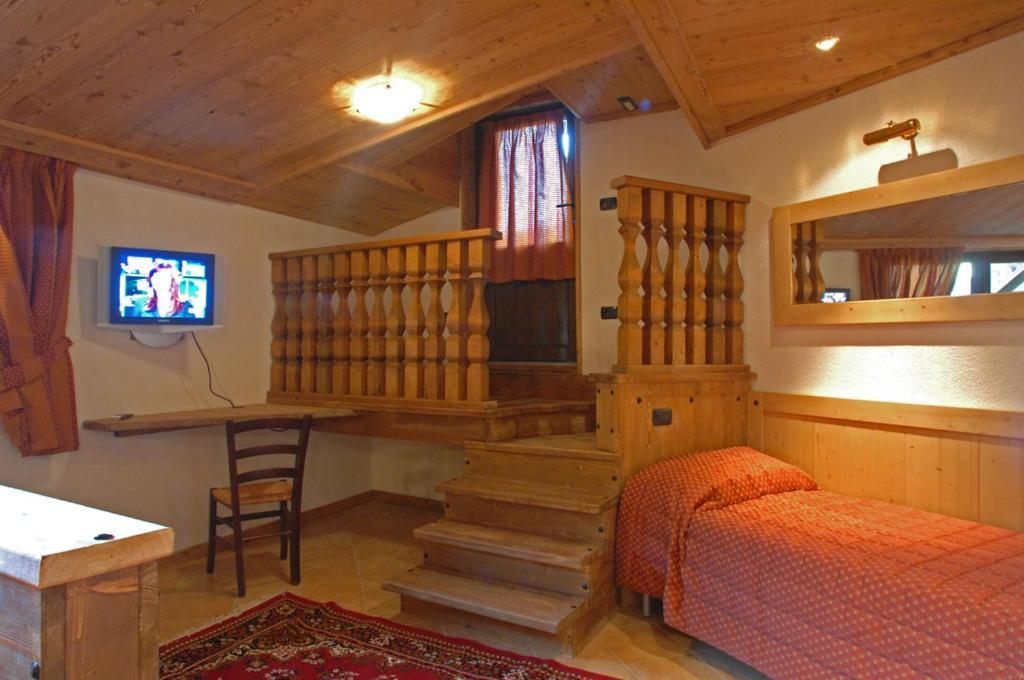 Chalet Garden Livigno Habitación foto